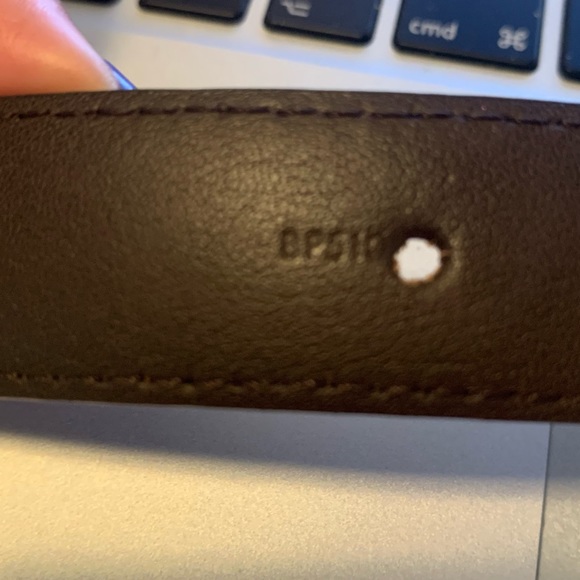 Authentic Louis Vuitton belt - Picture 4 of 5
